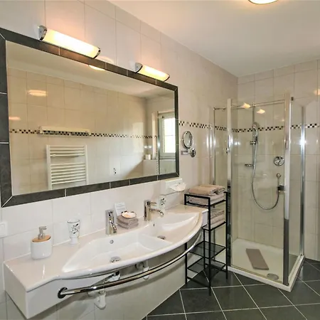Emberg By Interhome شقة *